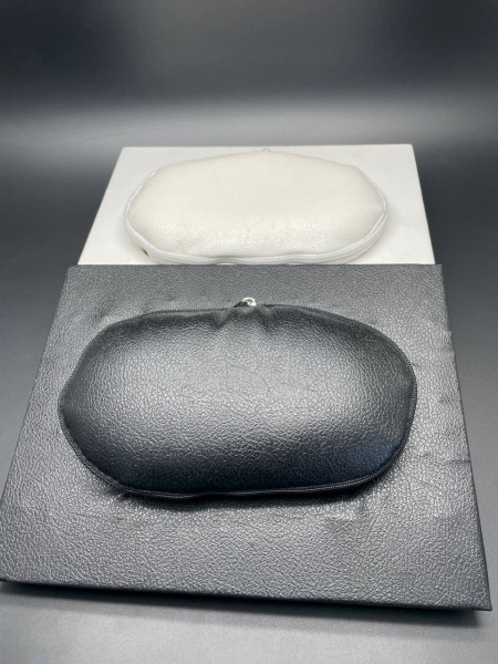 Заглушка MASS STOL с фиксатором для кушетки (белая) - «Bloom»