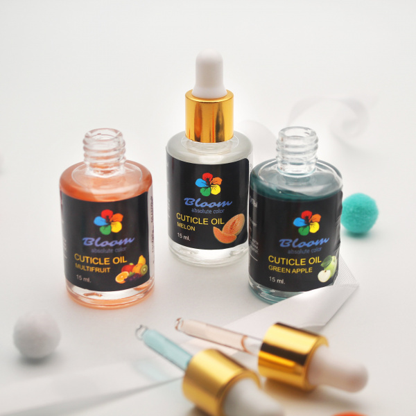 Масло для кутикулы Bloom 15 мл "Зеленое яблоко" - «Bloom»